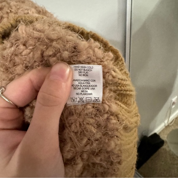 Fuzzy Zip-Up Jacket - Picture 8 of 8